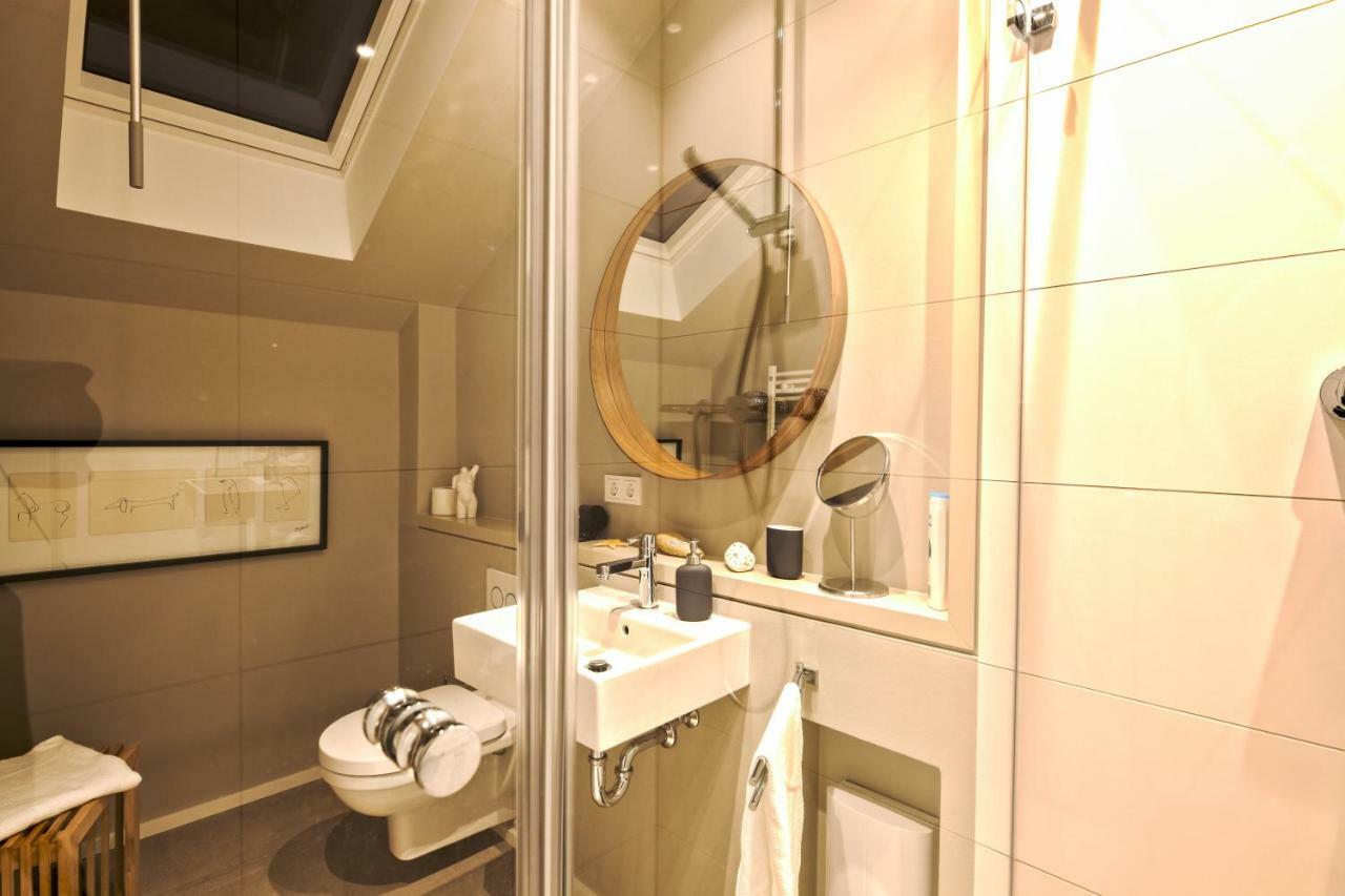 דיסלדורף Privatzimmer Schoenfelder מראה חיצוני תמונה